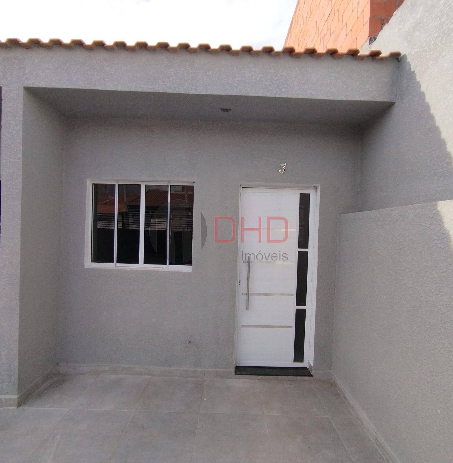 Casa à venda com 2 quartos, 56m² - Foto 2