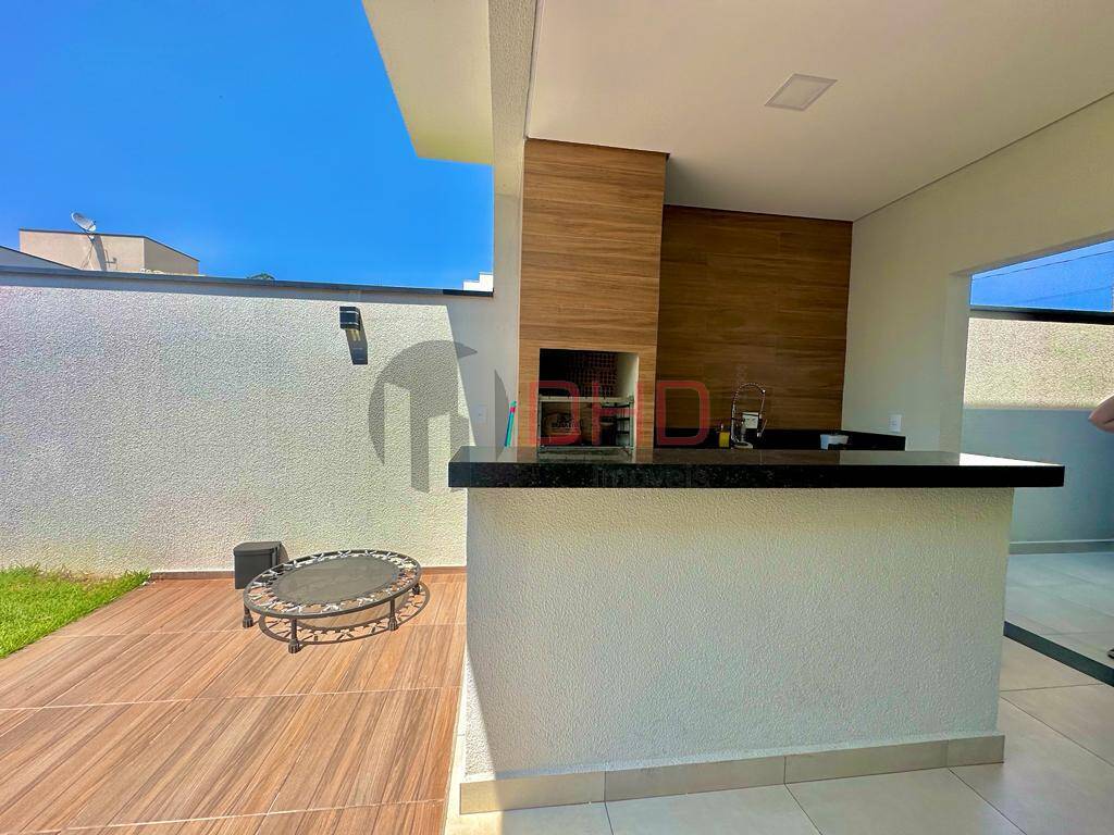 Casa de Condomínio à venda com 3 quartos, 225m² - Foto 25