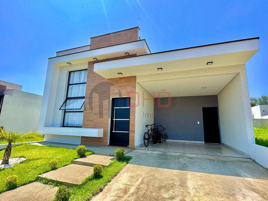 Casa de Condomínio à venda com 3 quartos, 225m² - Foto 3