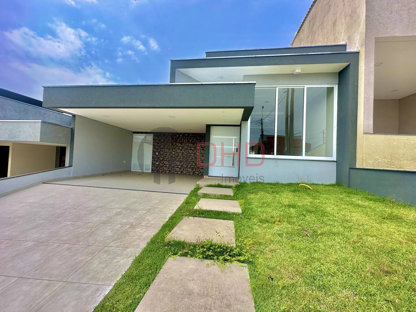 Casa de Condomínio à venda com 3 quartos, 164m² - Foto 2