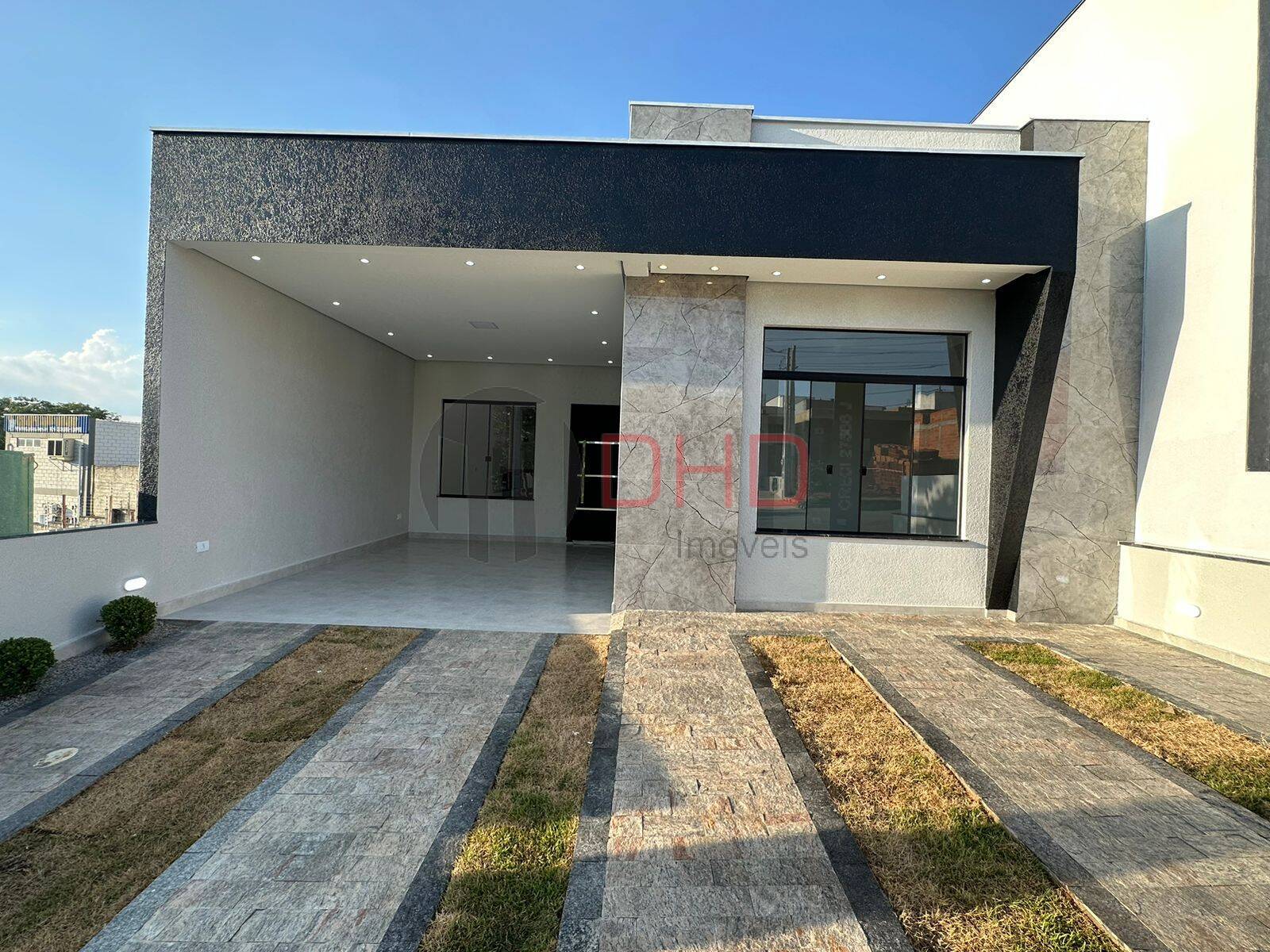 Casa de Condomínio à venda com 3 quartos, 105m² - Foto 1