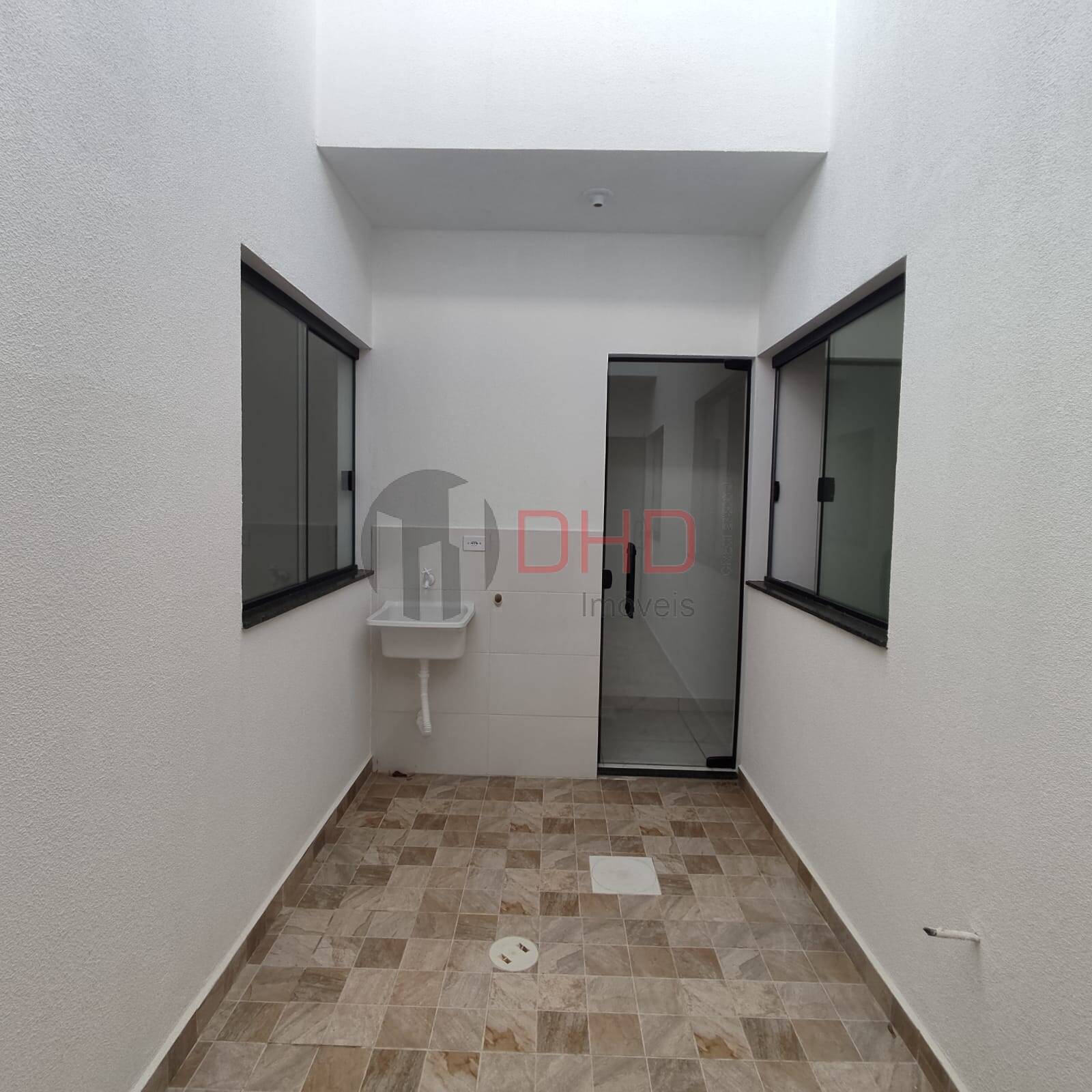 Casa à venda com 2 quartos, 48m² - Foto 10