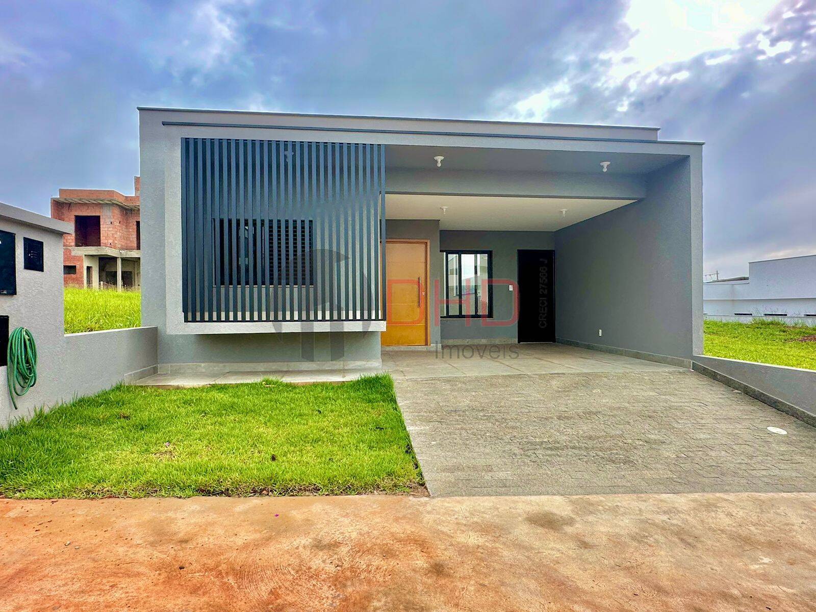 Casa de Condomínio à venda com 3 quartos, 125m² - Foto 1