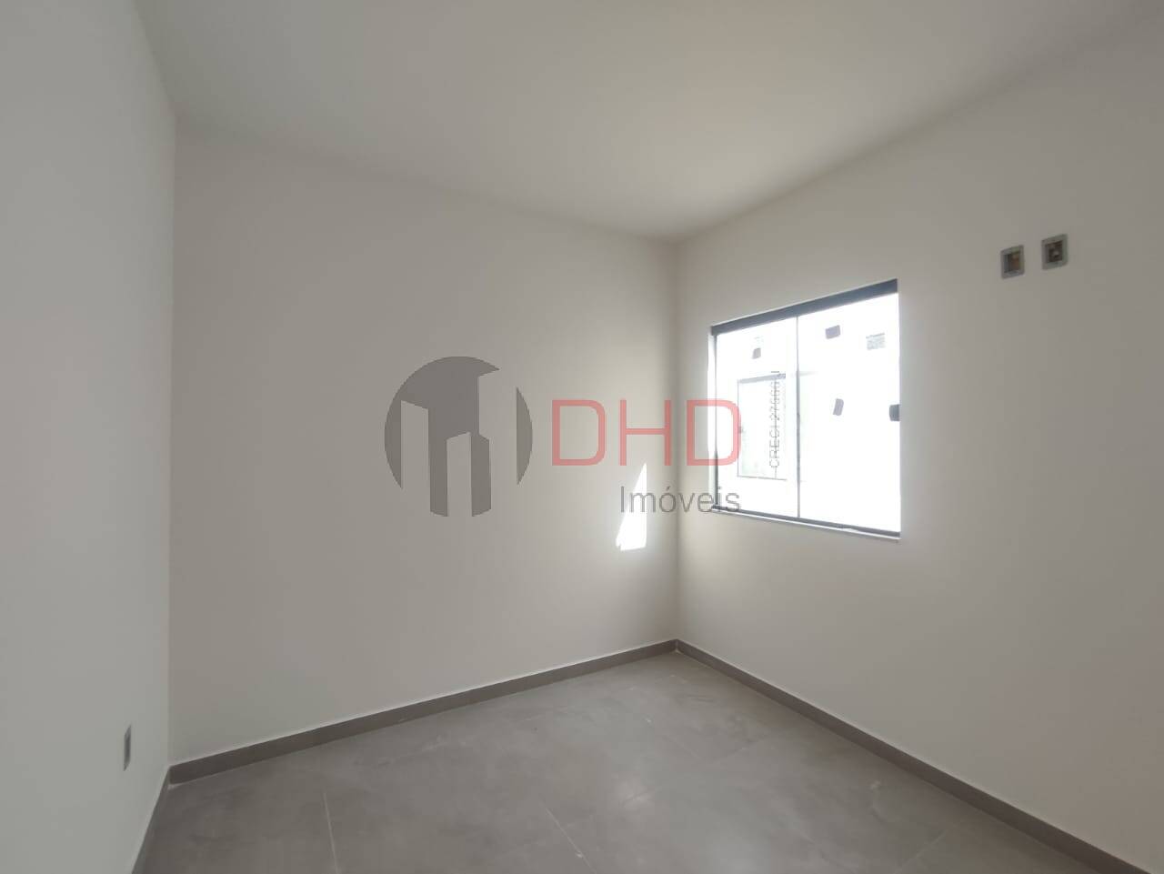 Casa à venda com 2 quartos, 51m² - Foto 7