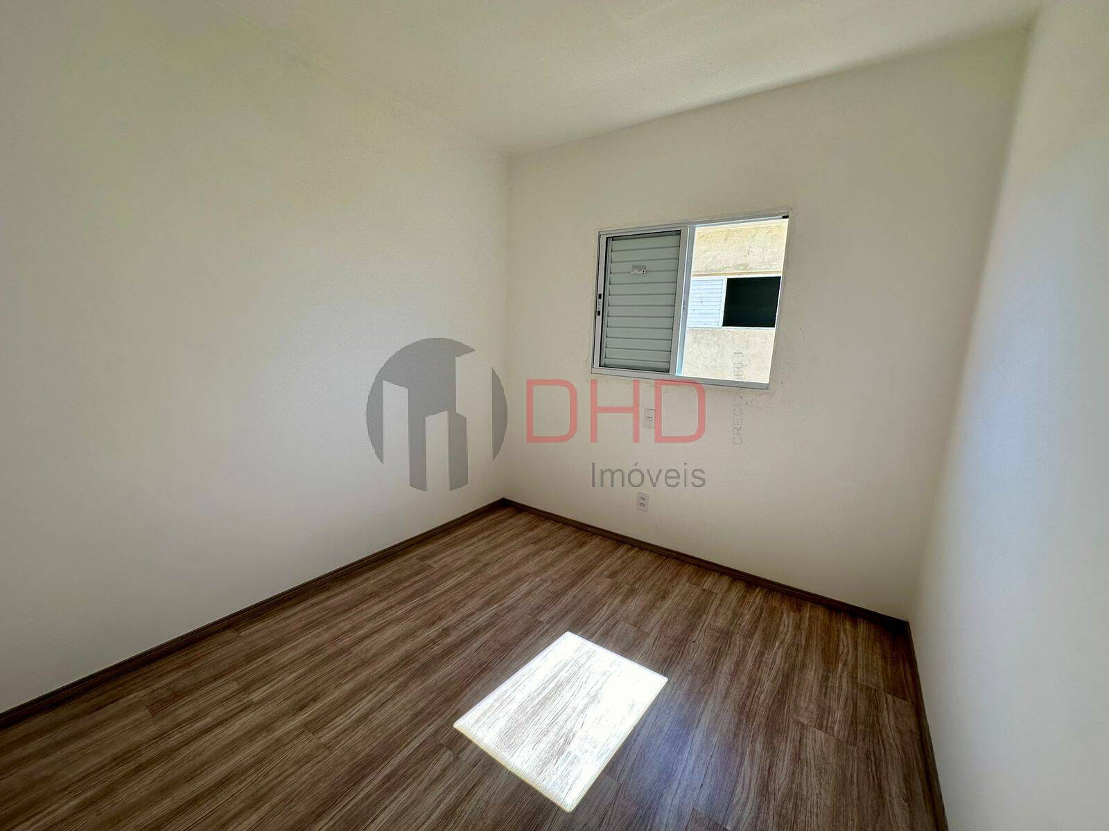 Casa à venda com 2 quartos, 72m² - Foto 10