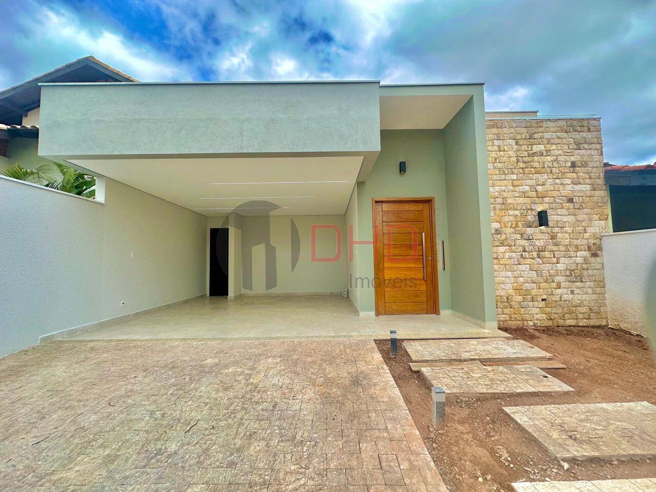 Casa de Condomínio à venda com 3 quartos, 167m² - Foto 2