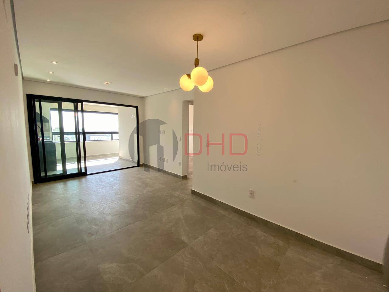 Apartamento à venda com 2 quartos, 91m² - Foto 2