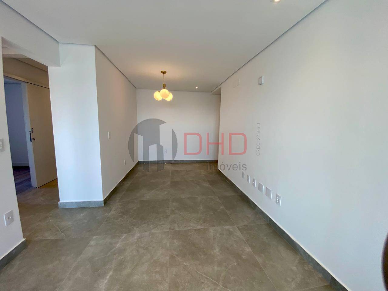 Apartamento à venda com 2 quartos, 91m² - Foto 3