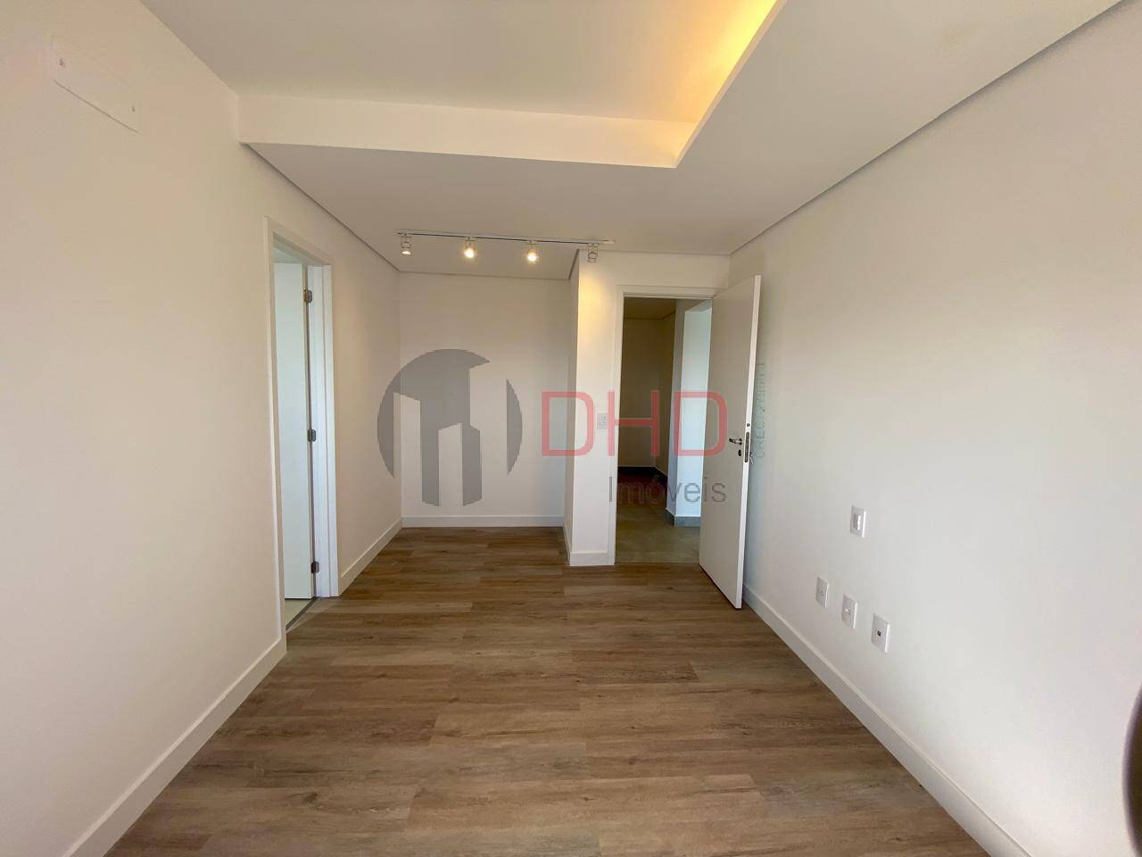 Apartamento à venda com 2 quartos, 91m² - Foto 9