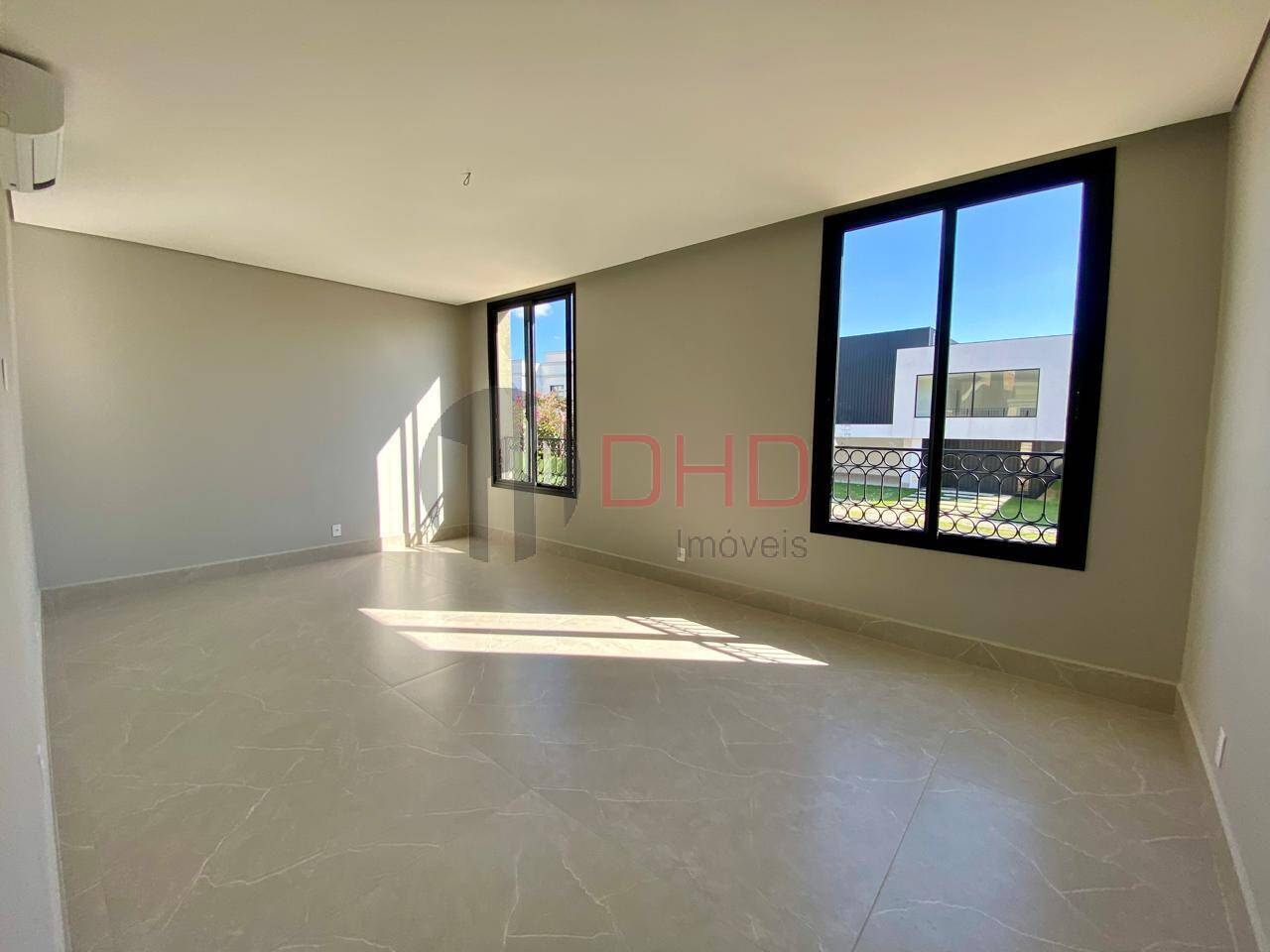 Casa de Condomínio à venda com 4 quartos, 471m² - Foto 13