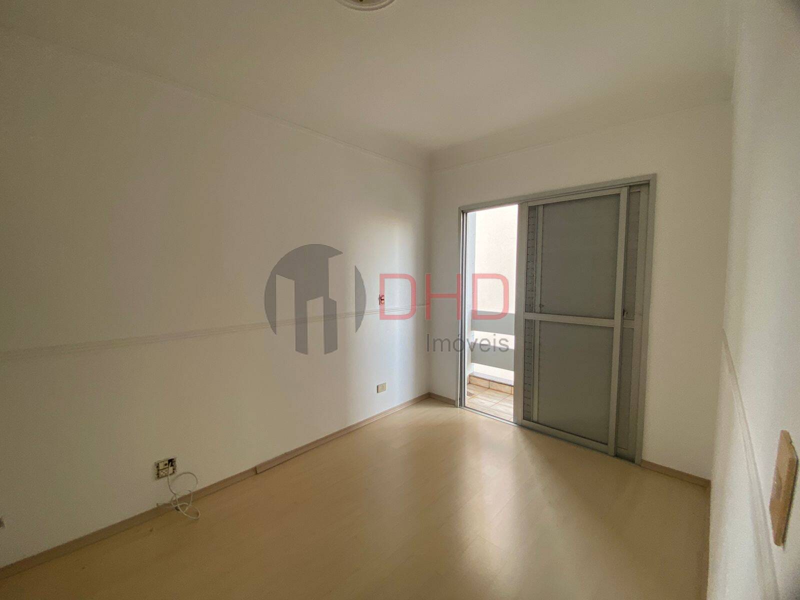 Apartamento à venda com 2 quartos, 65m² - Foto 7