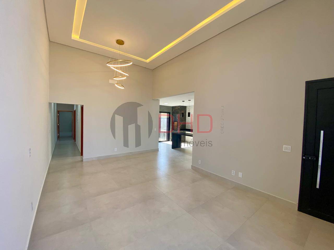 Casa de Condomínio à venda com 3 quartos, 200m² - Foto 2