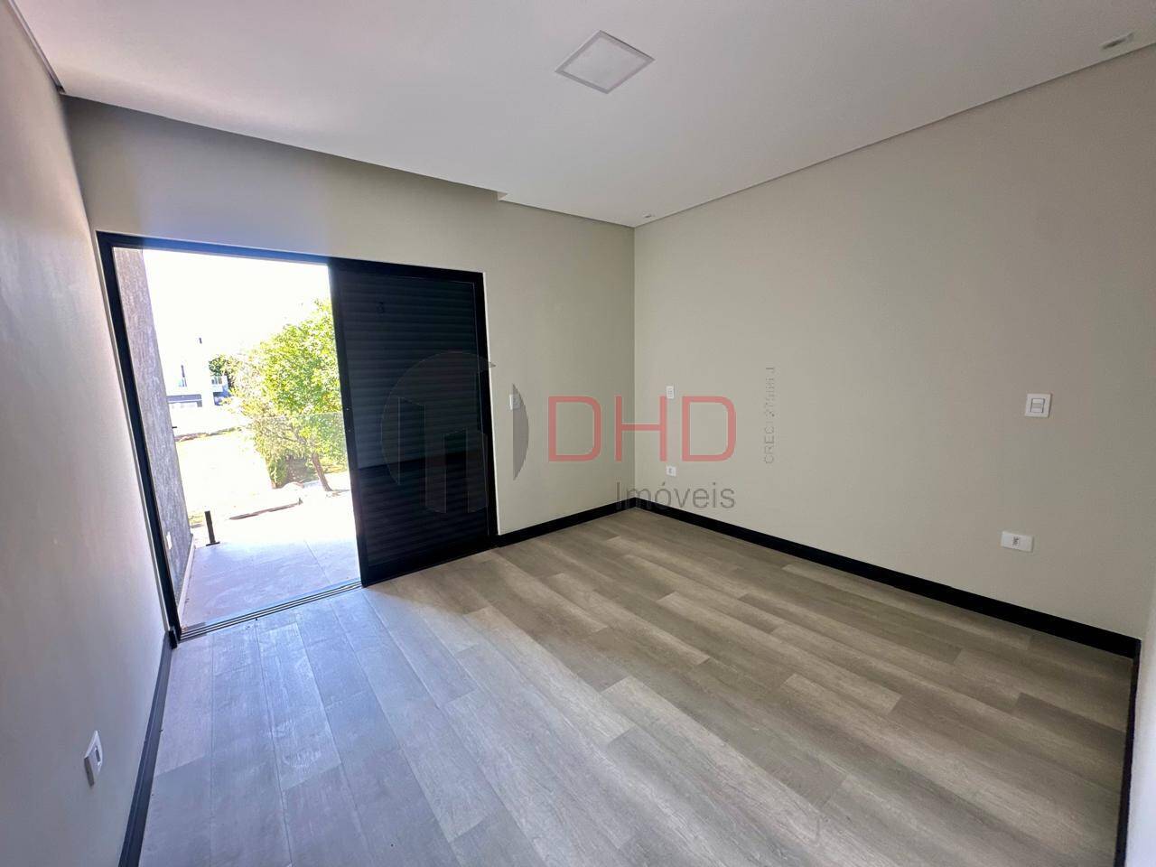 Casa de Condomínio à venda com 3 quartos, 225m² - Foto 17