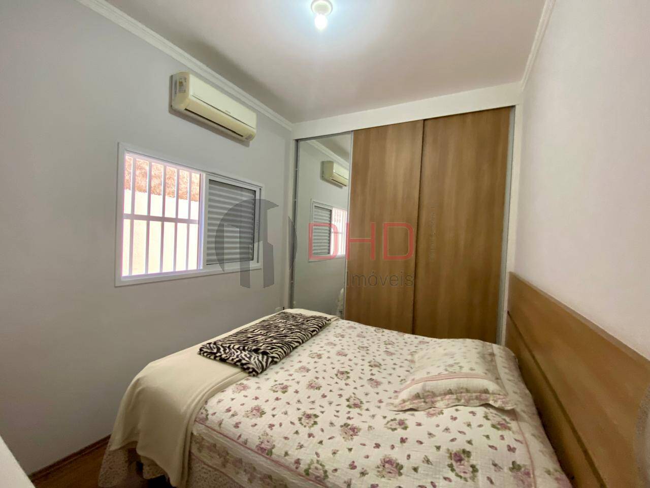 Casa à venda com 3 quartos, 180m² - Foto 17