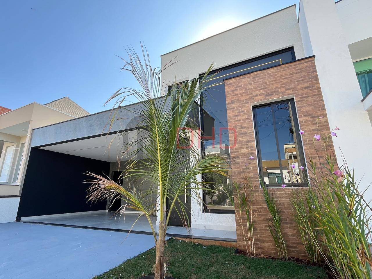 Casa de Condomínio à venda com 3 quartos, 155m² - Foto 1