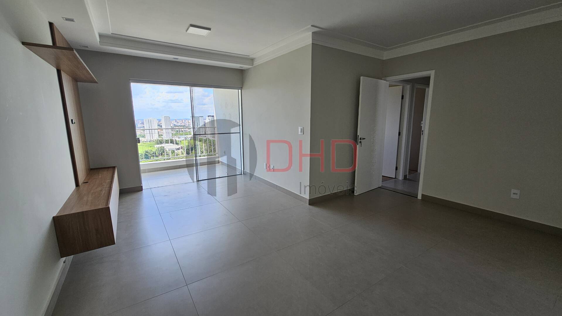 Apartamento à venda com 3 quartos, 90m² - Foto 2