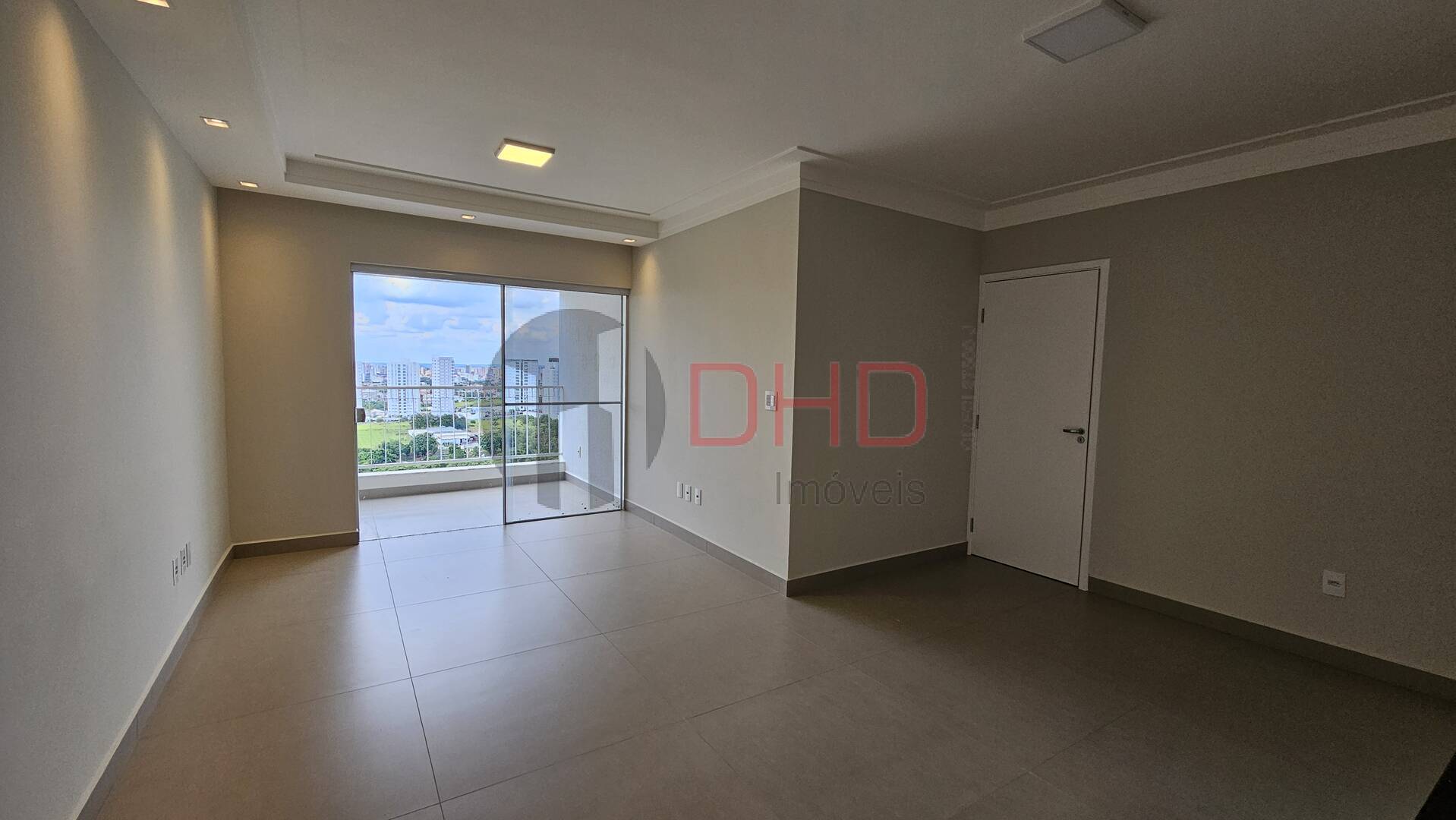 Apartamento à venda com 3 quartos, 90m² - Foto 3