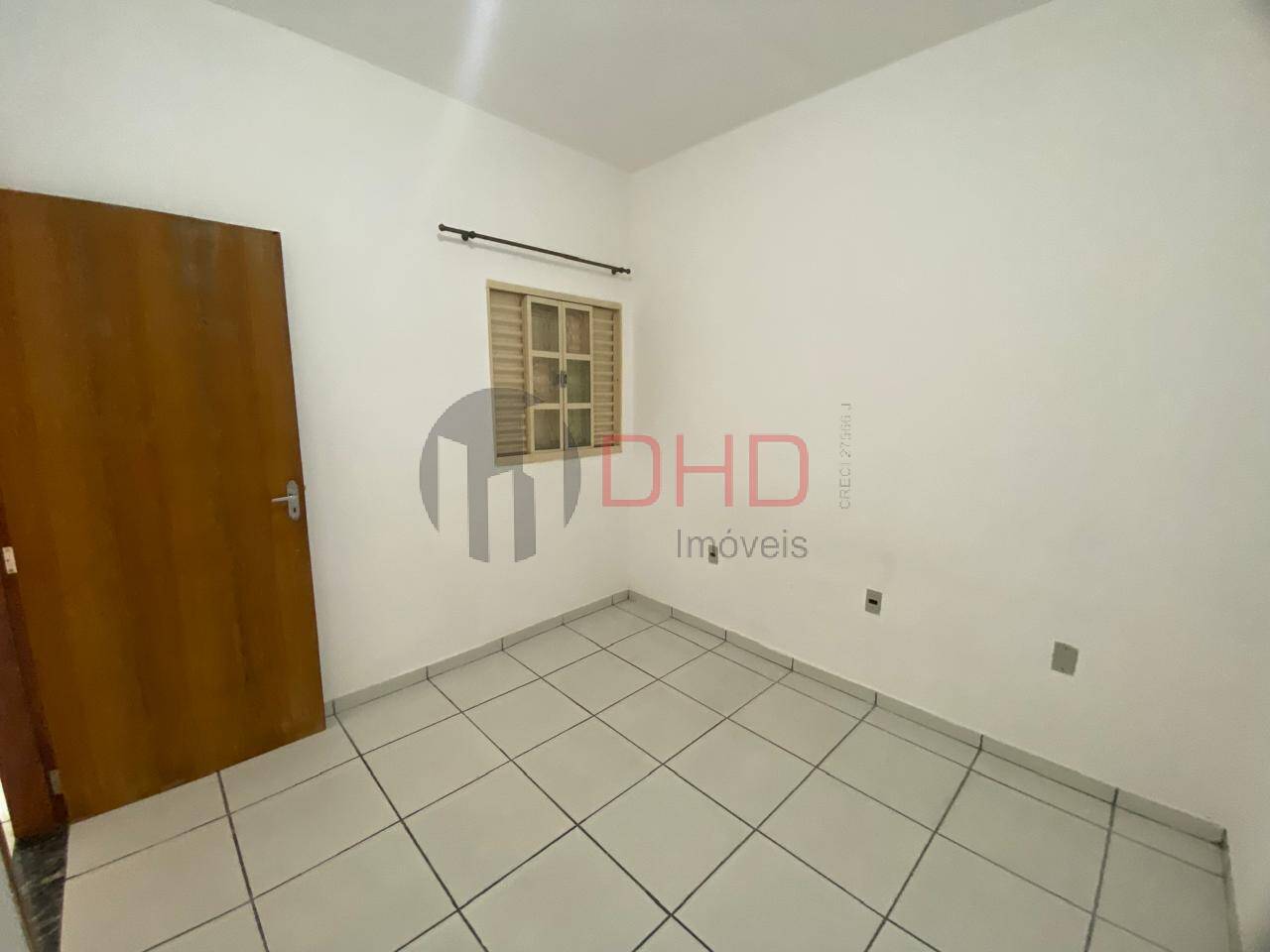 Casa à venda com 2 quartos, 45m² - Foto 12