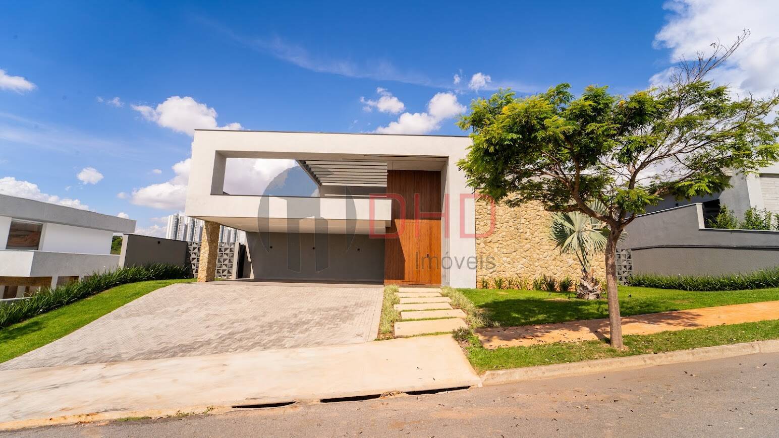 Casa de Condomínio à venda com 4 quartos, 440m² - Foto 6