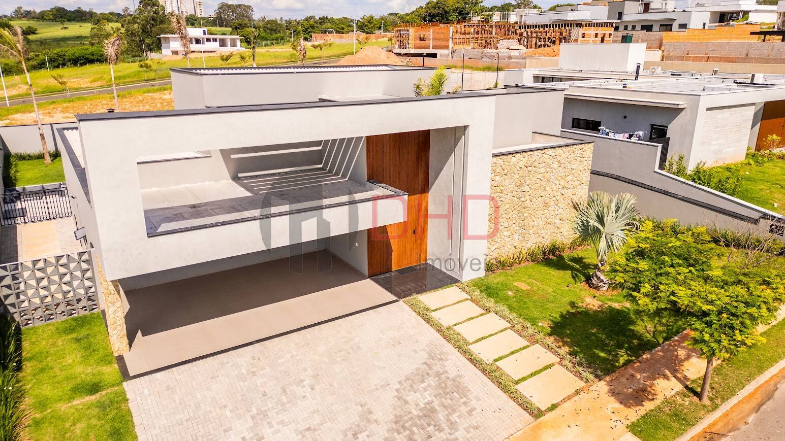 Casa de Condomínio à venda com 4 quartos, 440m² - Foto 3