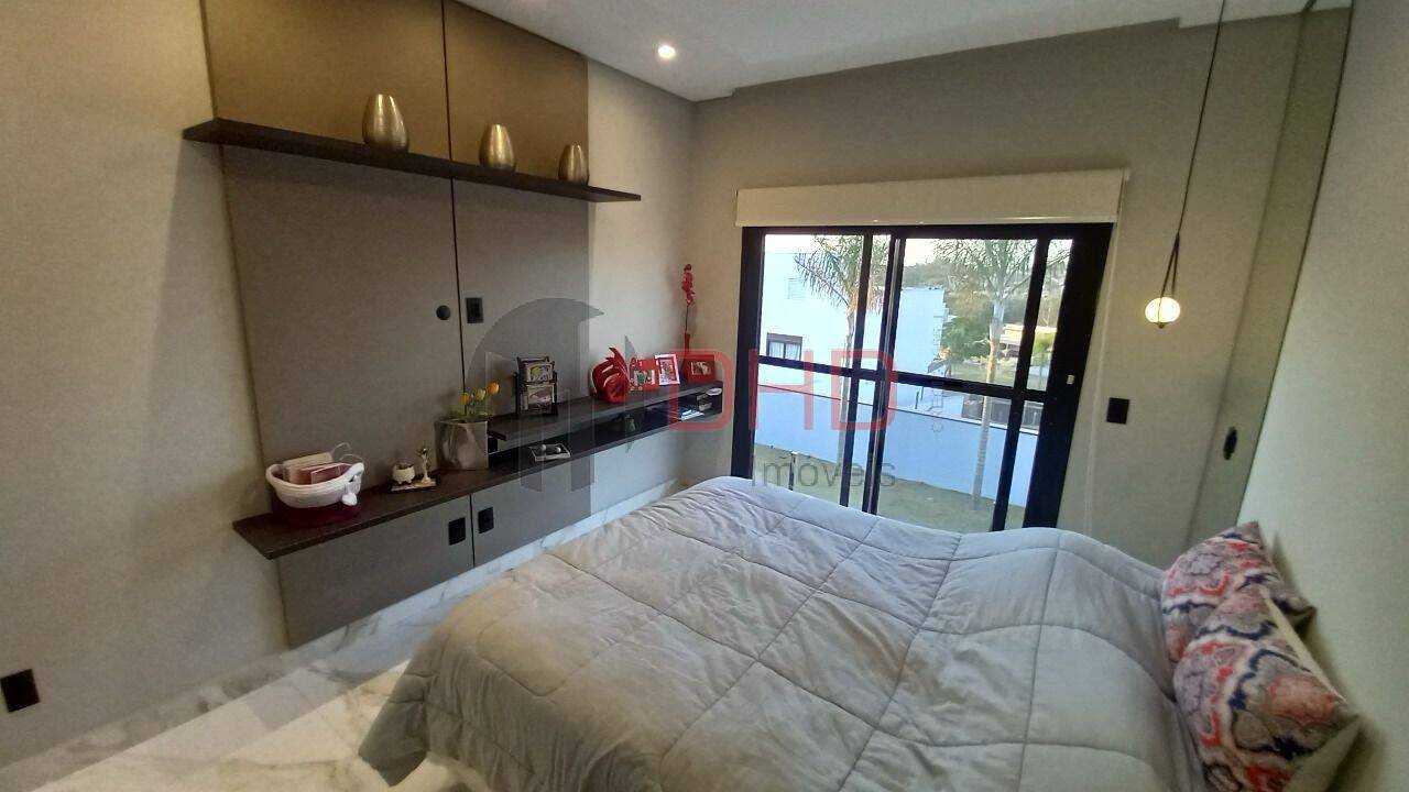 Casa de Condomínio à venda com 4 quartos, 250m² - Foto 7