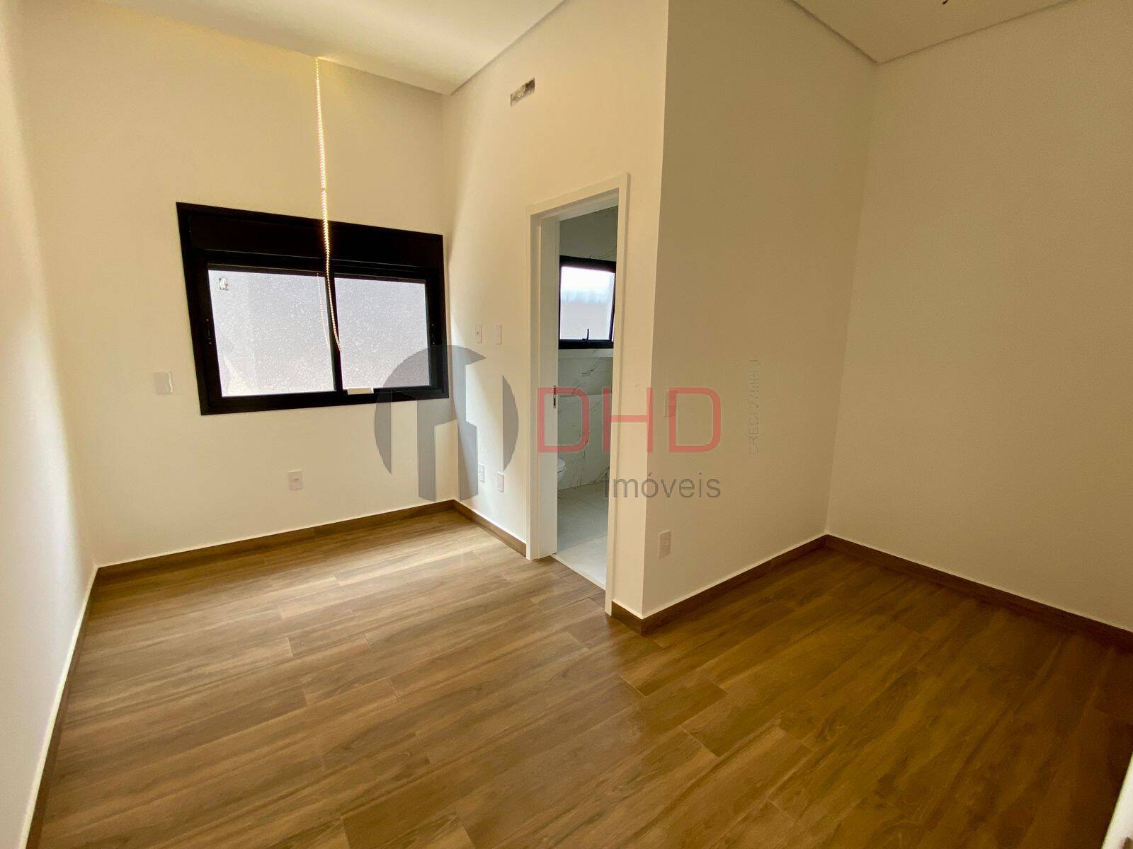 Casa de Condomínio à venda com 4 quartos, 271m² - Foto 14