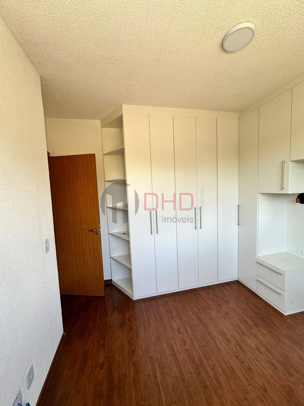 Apartamento à venda com 2 quartos, 42m² - Foto 12