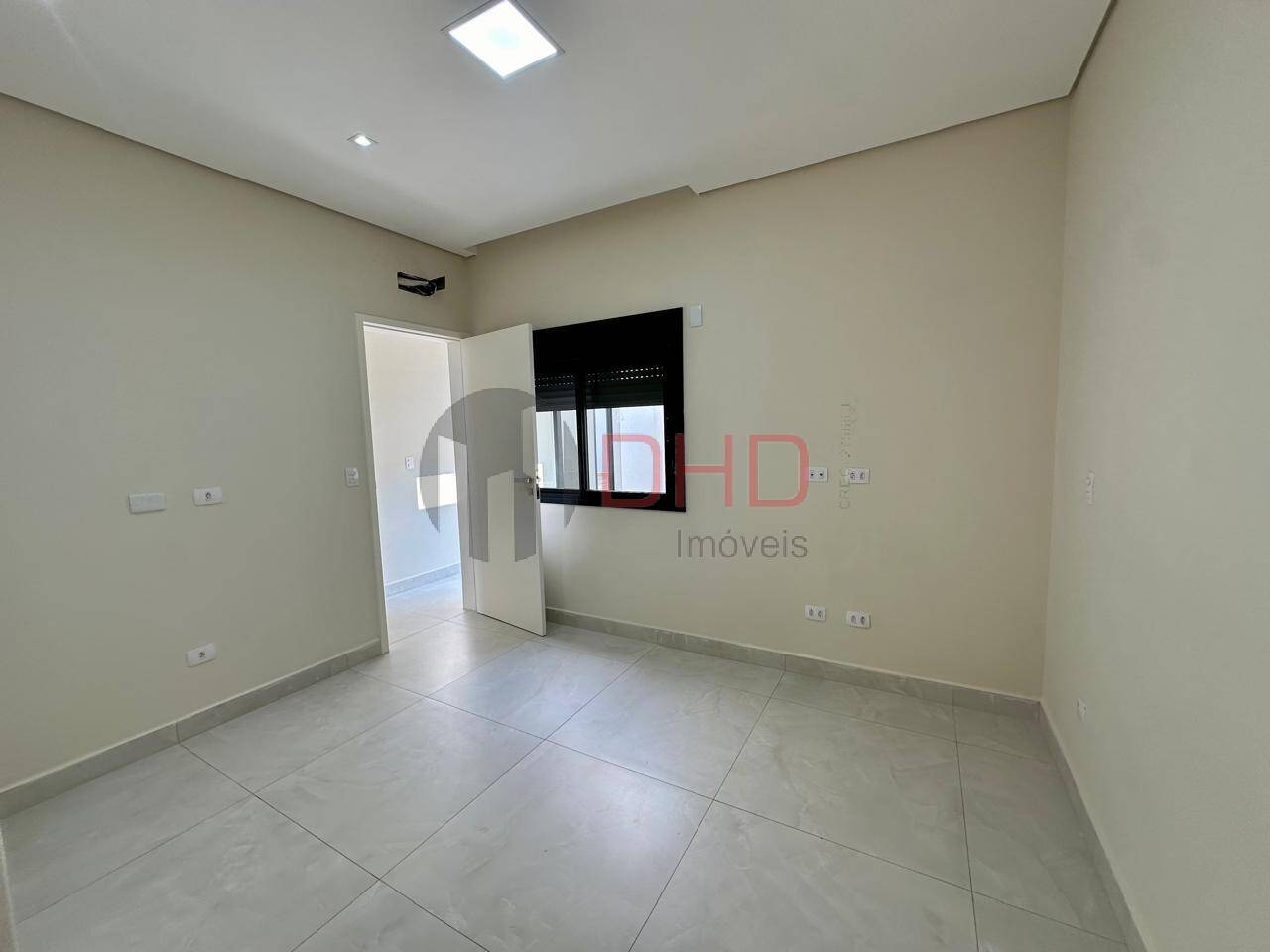 Casa de Condomínio à venda e aluguel com 3 quartos, 190m² - Foto 13