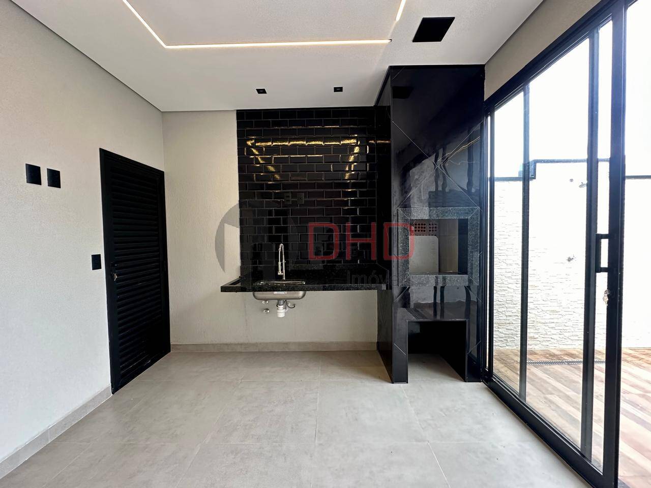 Casa de Condomínio à venda com 3 quartos, 200m² - Foto 9