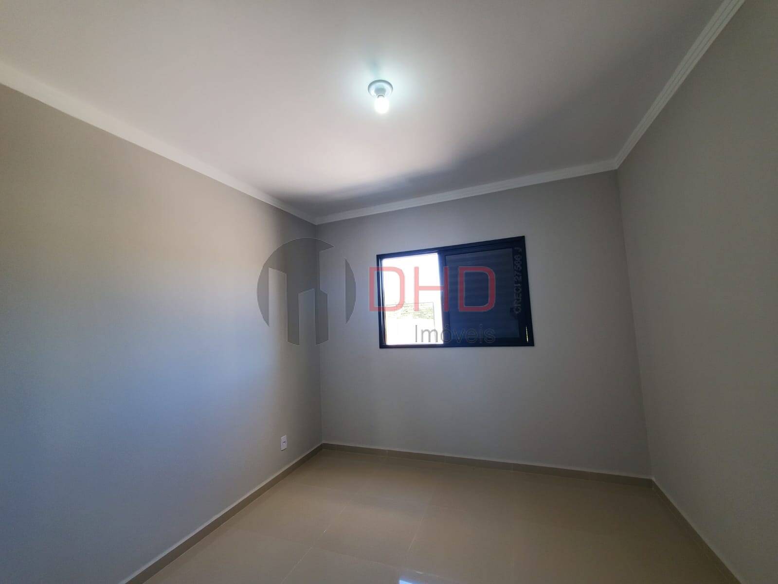 Casa à venda com 3 quartos, 67m² - Foto 10