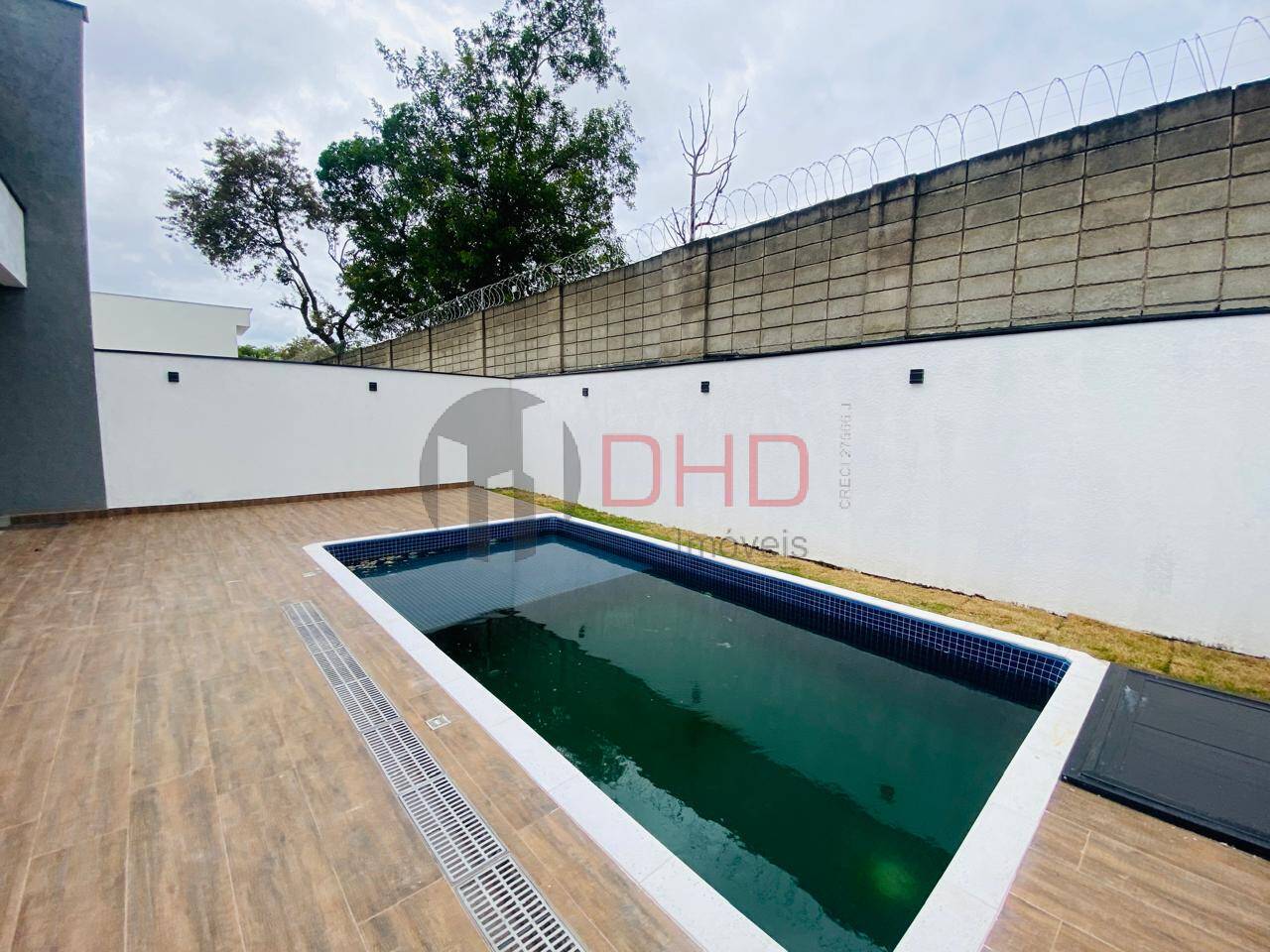 Casa de Condomínio à venda com 3 quartos, 220m² - Foto 16