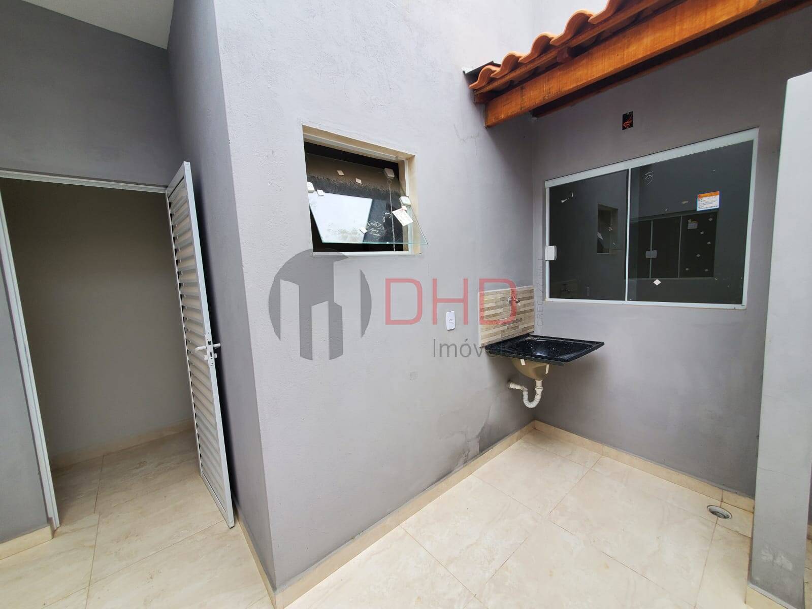 Casa à venda com 2 quartos, 52m² - Foto 10