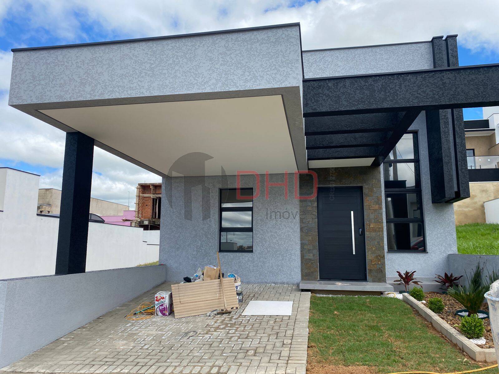 Casa de Condomínio à venda com 3 quartos, 119m² - Foto 1