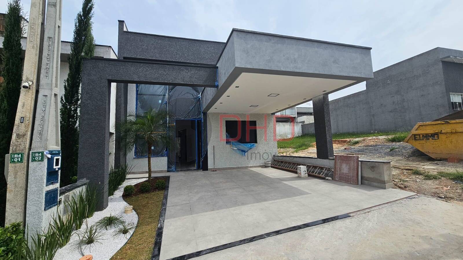 Casa de Condomínio à venda com 3 quartos, 116m² - Foto 1