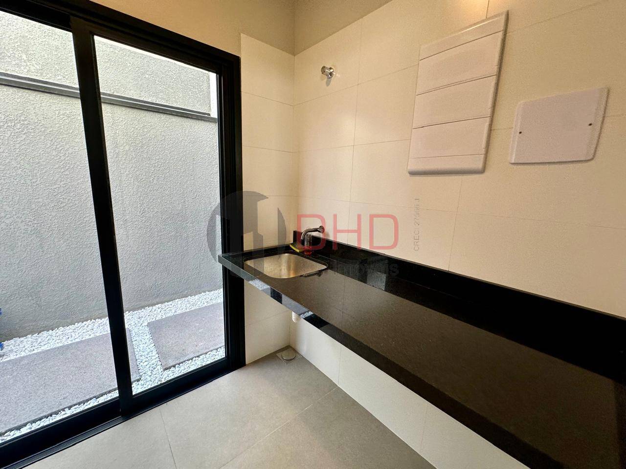 Casa de Condomínio à venda com 3 quartos, 220m² - Foto 22