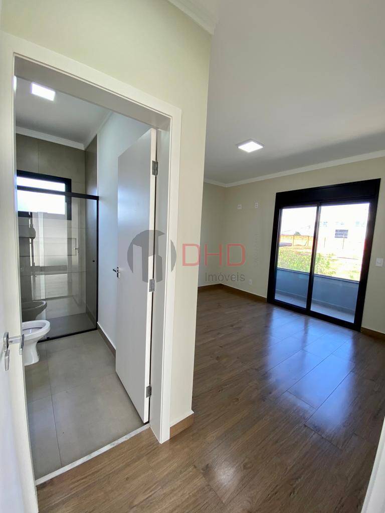 Casa de Condomínio à venda com 3 quartos, 240m² - Foto 24