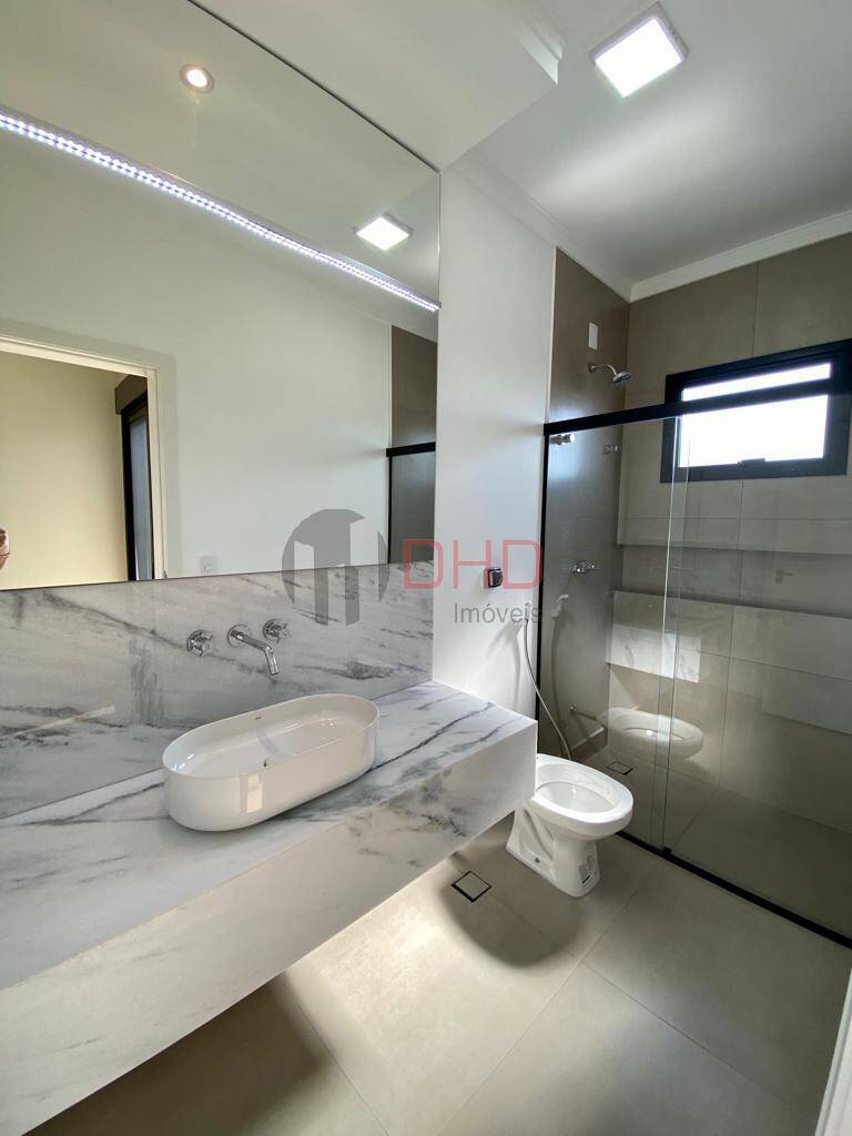 Casa de Condomínio à venda com 3 quartos, 240m² - Foto 30