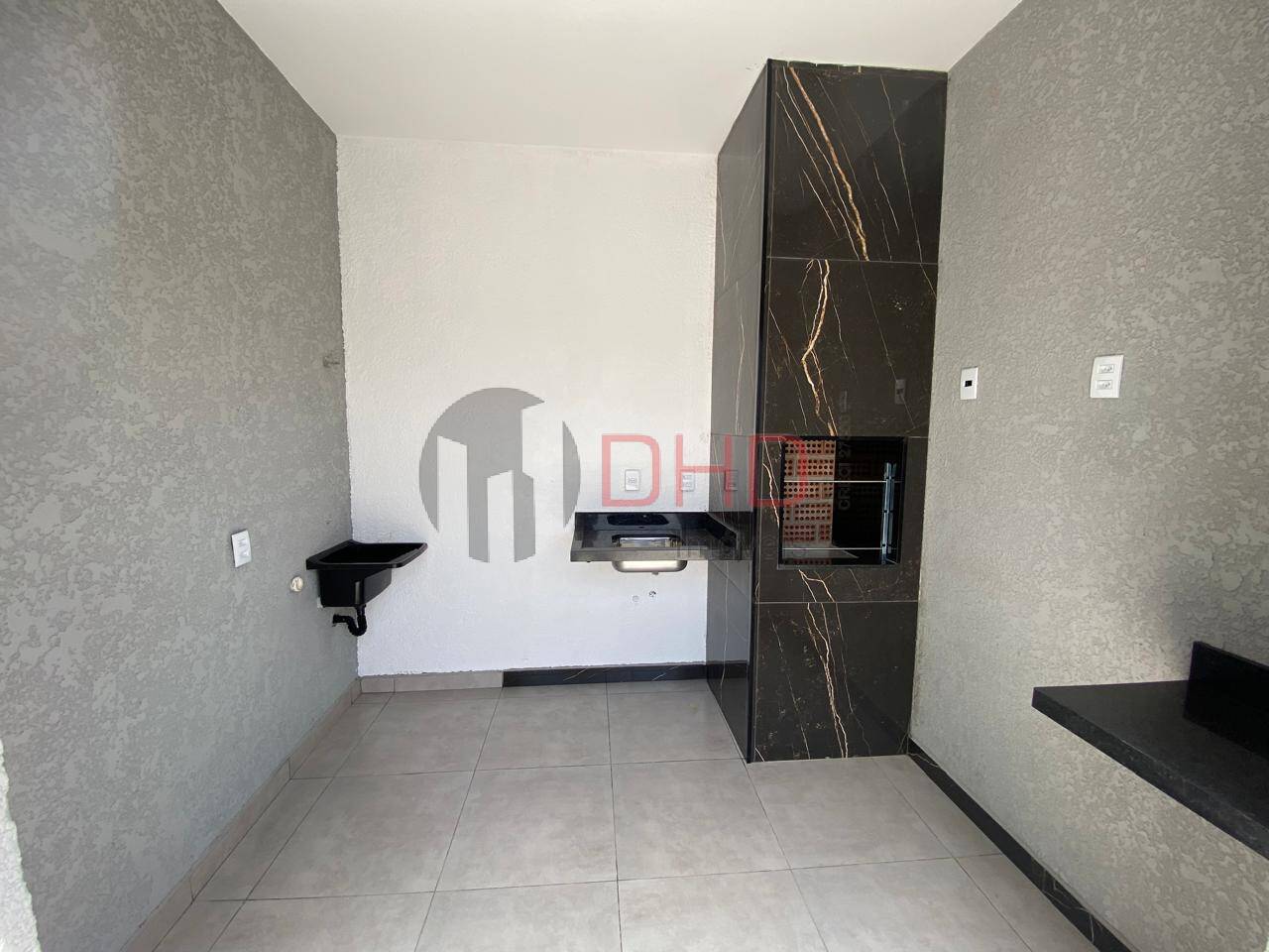 Casa à venda com 3 quartos, 105m² - Foto 11