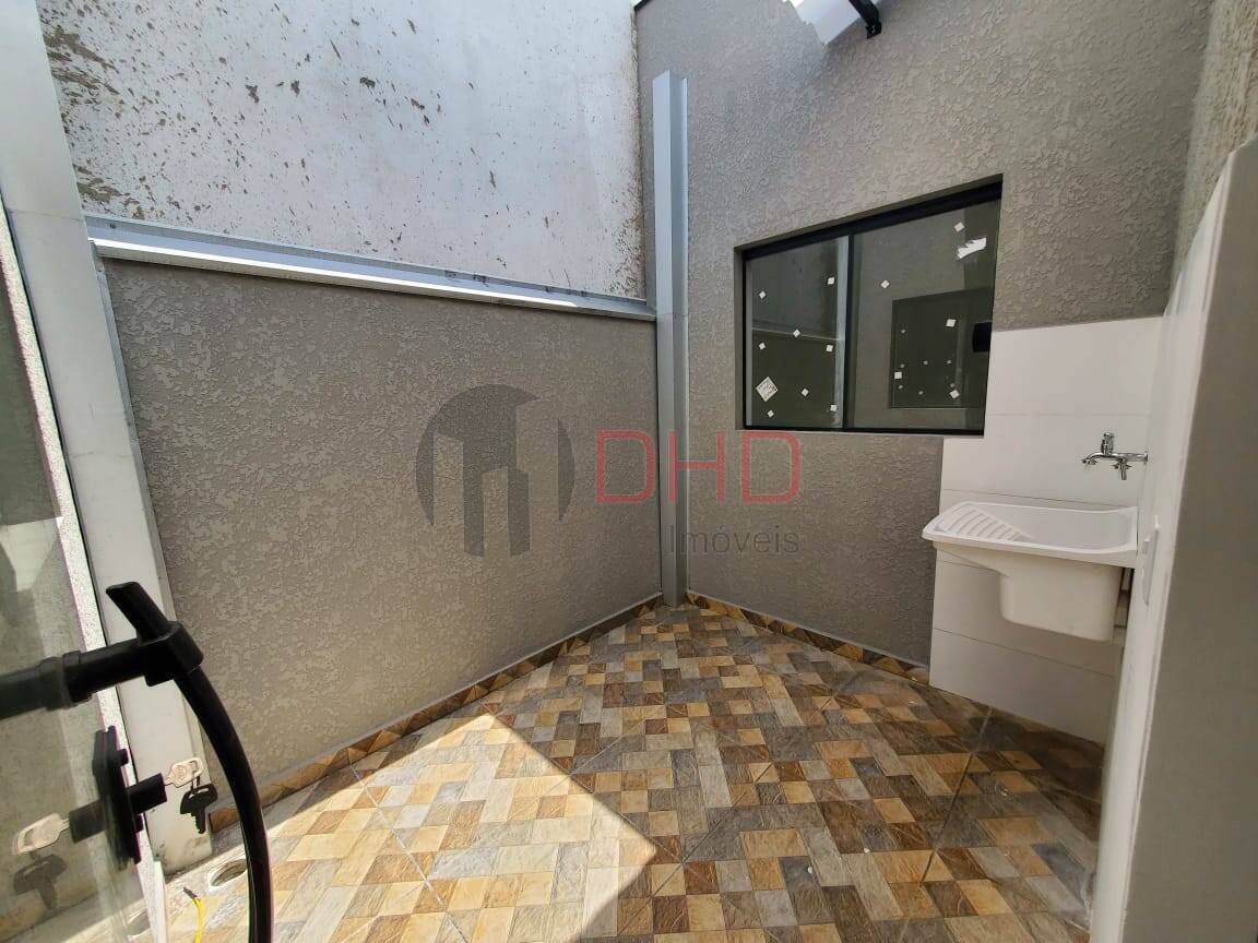 Casa à venda com 2 quartos, 50m² - Foto 7