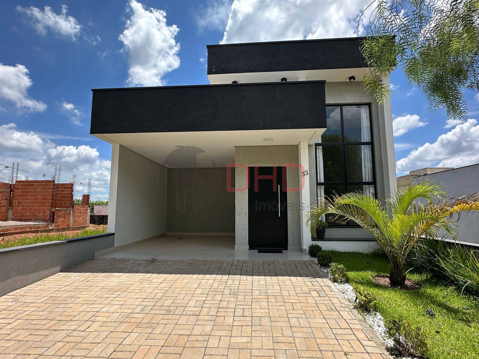 Casa de Condomínio à venda com 3 quartos, 125m² - Foto 1